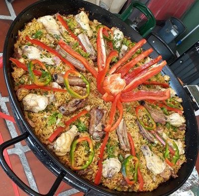 Paella de Carnes